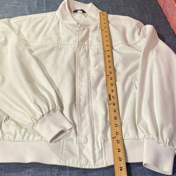 Knights Bridge For Men Vintage White Bomber Jacket Size 42-44 Harrington Style - Picture 11 of 11